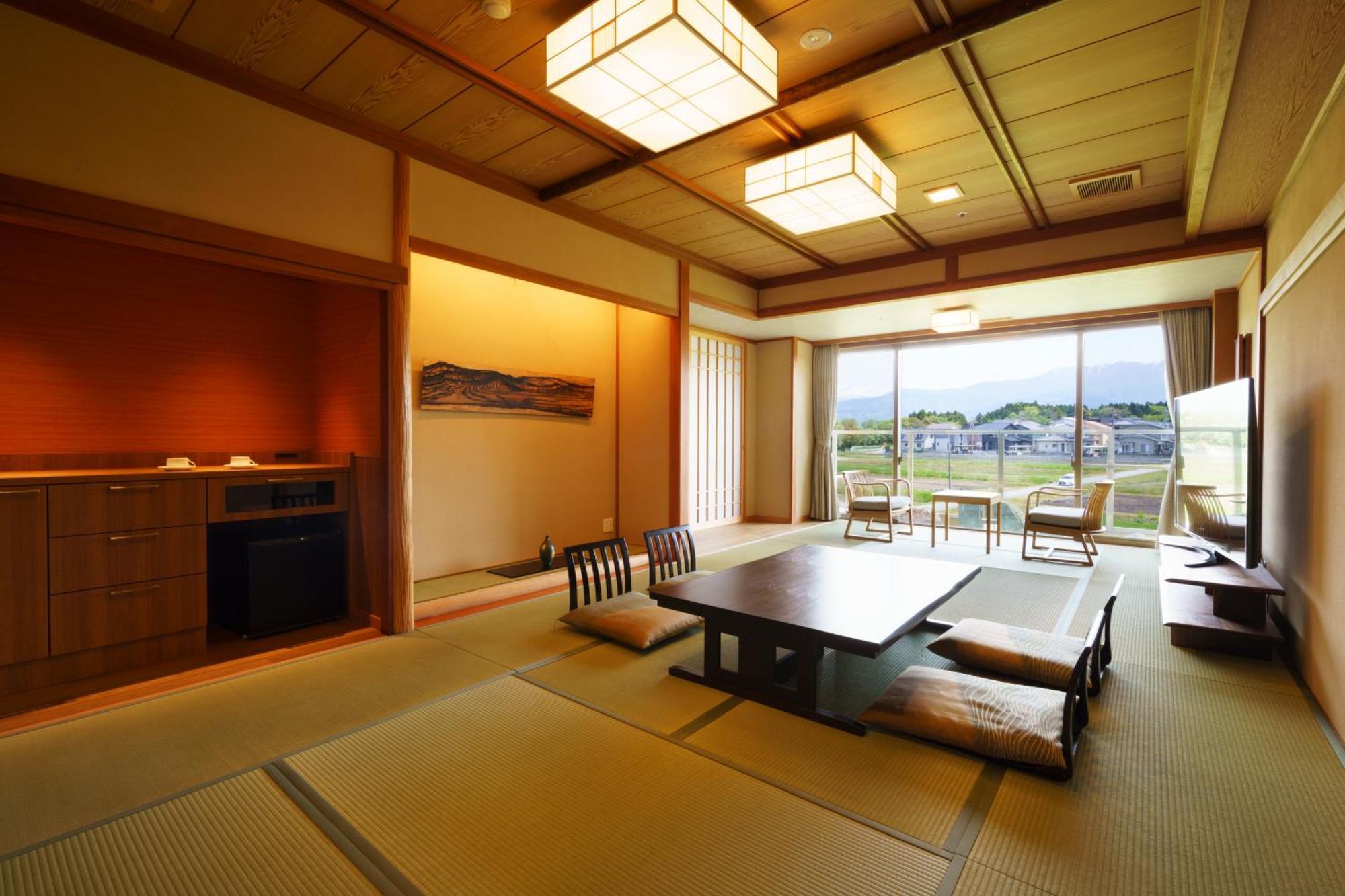 Kintarou Onsen Hotel Uozu Eksteriør bilde