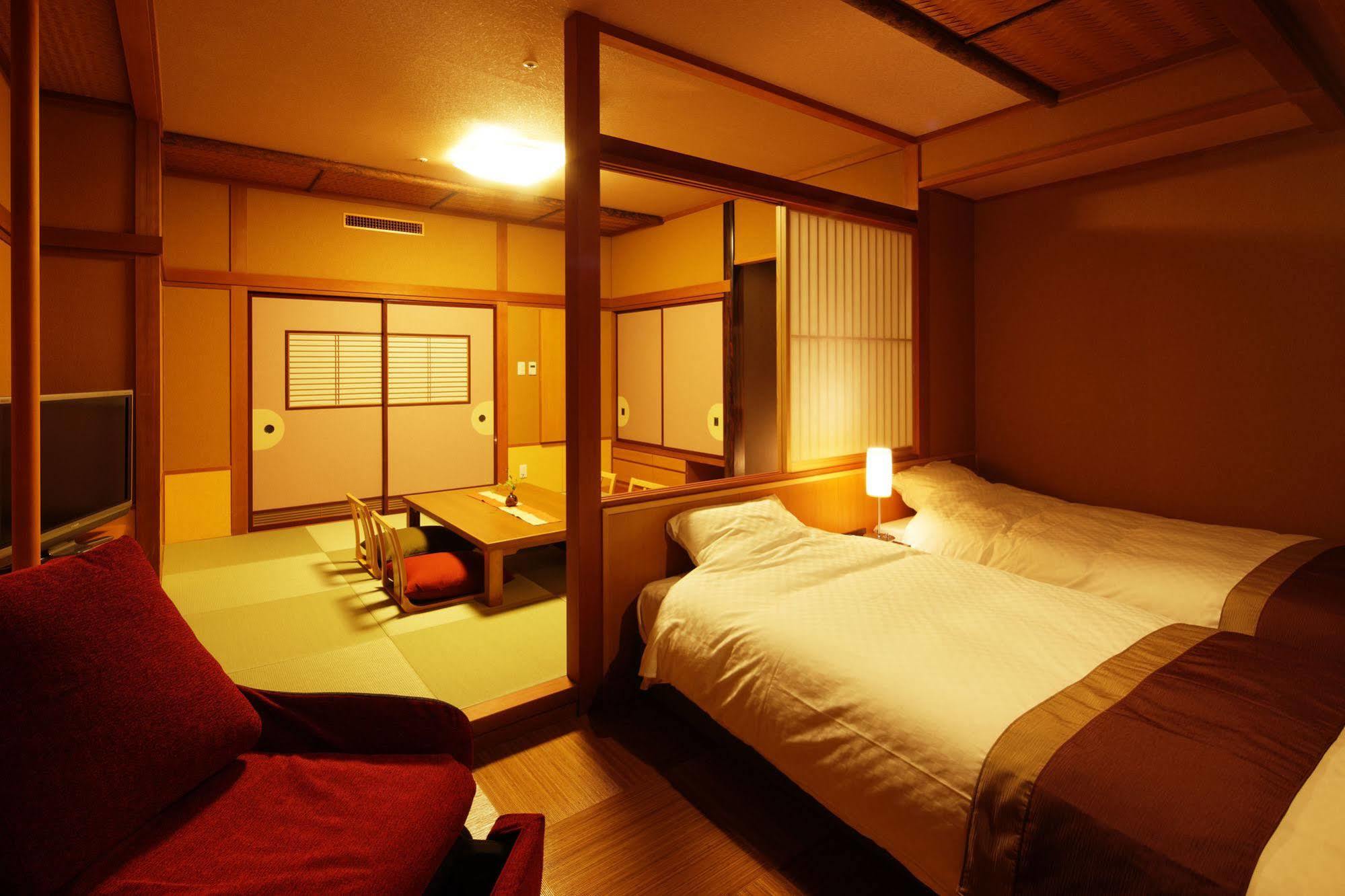 Kintarou Onsen Hotel Uozu Eksteriør bilde
